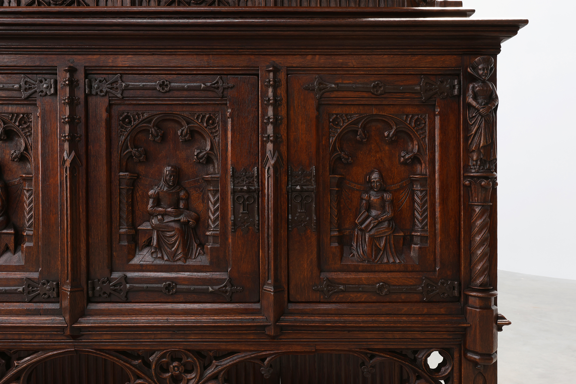 Rare large early 19th century hand carved Neo-Gothic cupboard in oakthumbnail